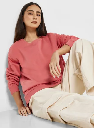 Round Neck Sweater