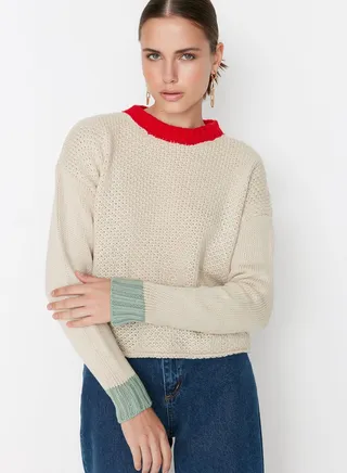 Contrast Detail Knitted Sweater