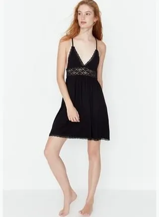 Black Lace and Back Detailed Knitted Nightgown