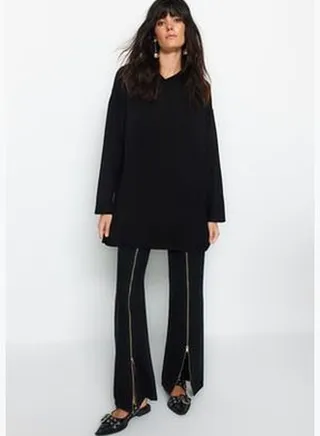 Black Relaxed-Cut Sailor Collar Knitwear Sweater TCTAW24AK00145