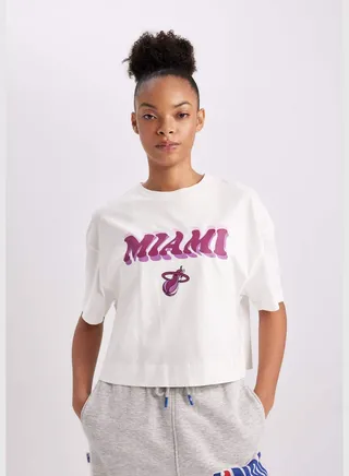 Woman NBA Miami Heat Knitted Short Sleeve T-Shirt