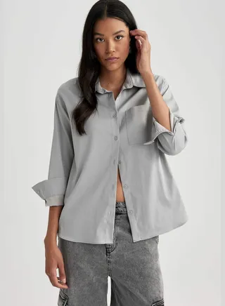 Woman Oversize Fit Woven Long Sleeve Shirt
