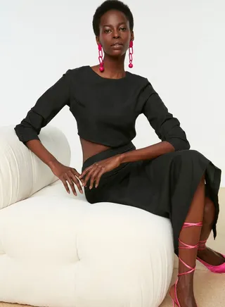 Cut Out Detail Knitted Dress