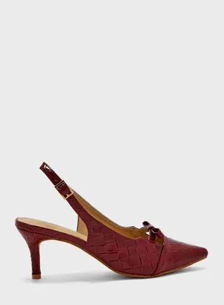 Pointed Croco Slingback Pump