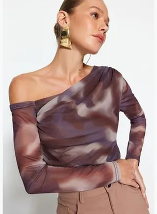 Brown Tulle Lined Asymmetrical Collar Blouse TWOAW24BZ00051
