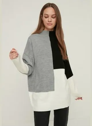 Black Color Block Stand Up Knitwear Sweater TCTAW22AK0054