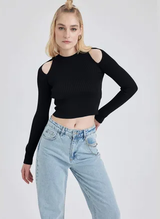 Woman Slim Fit Crew Neck Long Sleeve Tricot Pullover