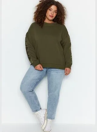 Khaki Thick Knitted Sweatshirt with Quilted Detailed TBBAW24AO00007