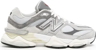 9060 Low-Top Sneakers