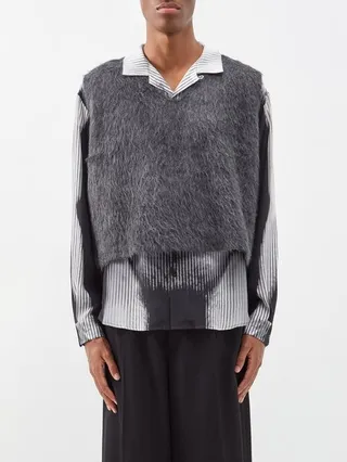 Double Lock Fluffy-knit Sweater Vest