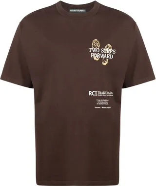 Two Steps Forward print T-shirt