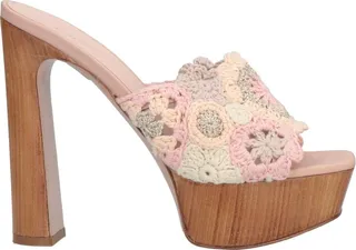 Mules & Clogs Light Pink