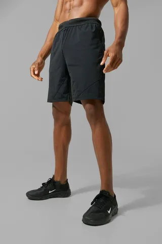 Man Active Ultra Stretch Shorts