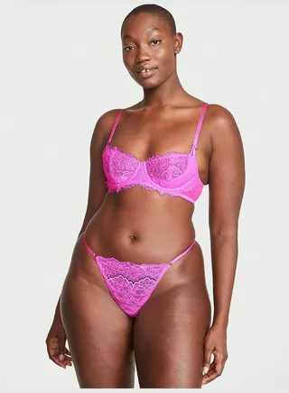 Lace V-String Panty