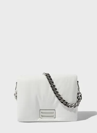 Chain Detailed Crossbody Bag