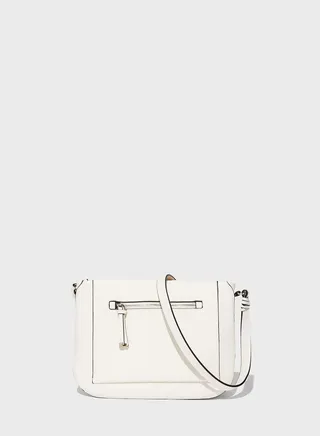 Chain Detailed Crossbody Bag