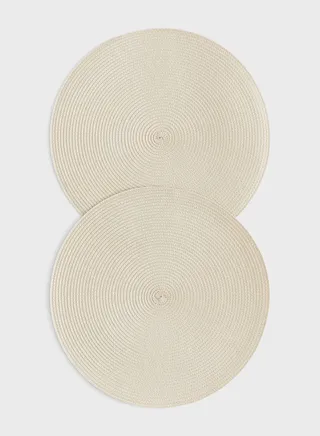 2-Pack Round Table Mats-D38