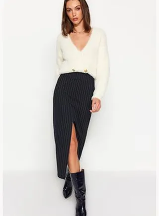 Navy Blue Striped Slit Detailed High Waist Maxi Knitted Skirt TWOSS23ET00376