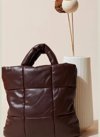 Quilted Magnet Lock Hand Bag