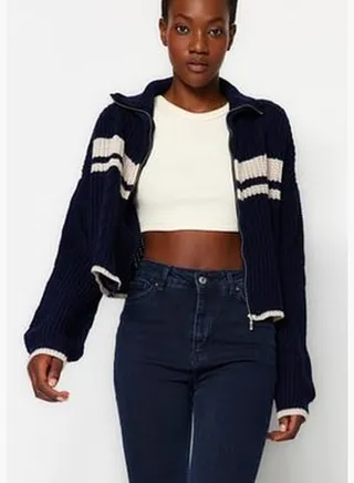 Navy Blue Crop Color Block Stand High Collar Knitwear Cardigan TWOAW24HI00238