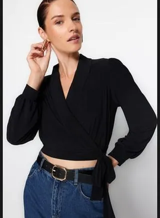 Black Double Breasted Closure With Tie Detail Crop Flexible Knitted Blouse TWOAW24BZ00071