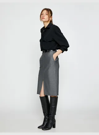 Slit Detailed Check Skirt