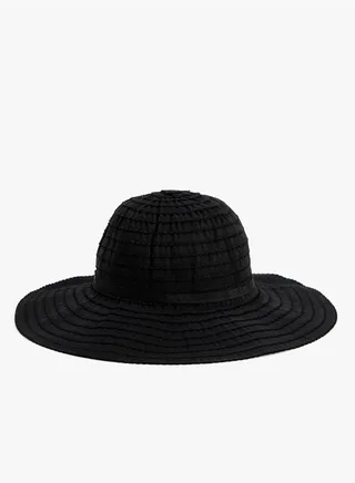 Fotr Hat Bow Tie Detail
