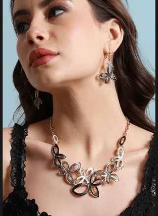 Gold Plated Designer Party Wear Necklace and Earring Set For Women