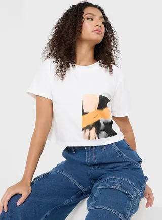 Cropped Graphic T-Shirt