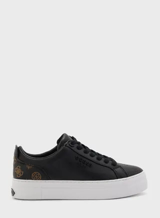 Genza Low-Top Sneakers