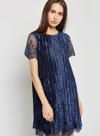 Lace Sleeve Detail Dress