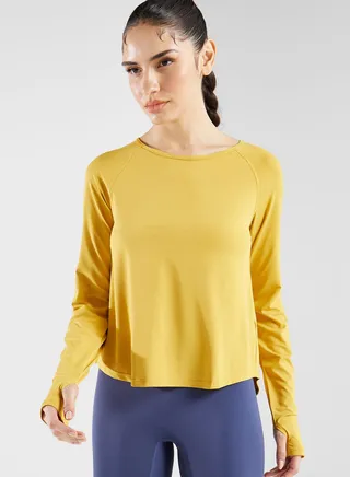 Cutout Back Detail Athletic T-Shirt