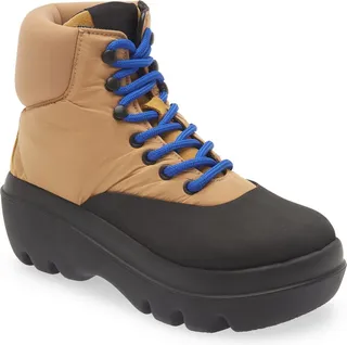 Storm Hiking Boot