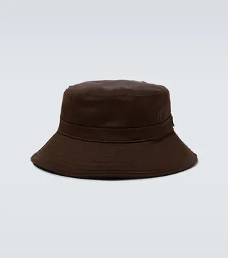 Wool bucket hat