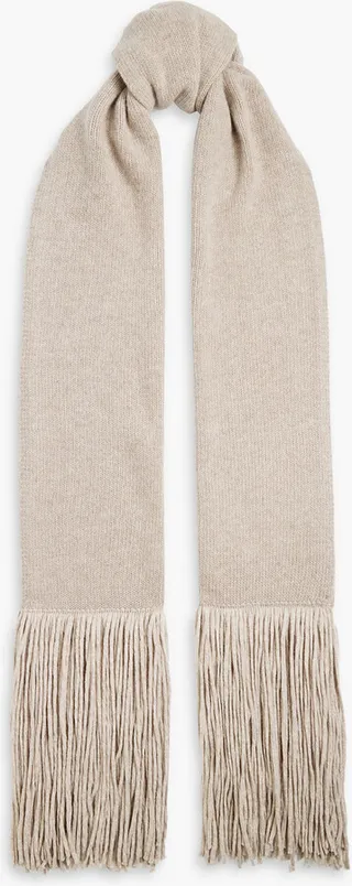 Fringed wool scarf