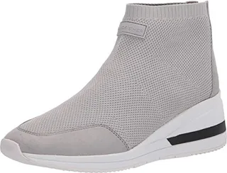 Marc Fisher Women's Muscling Sneaker