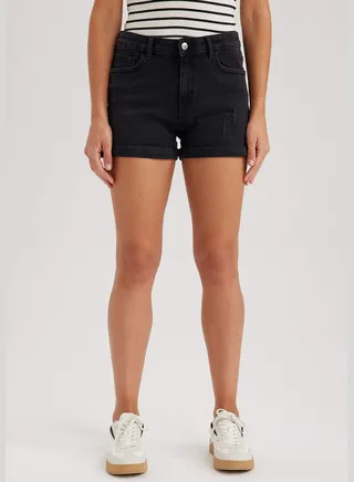 Woman Denim Short