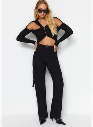 Black High Waist Wide Leg Jeans with Cargo Pocket TWOSS22JE0657