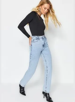 Blue High Waist Straight Jeans TWOSS22JE0250