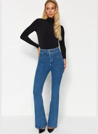 Blue Stitching Detail High Waist Flare Jeans TWOAW24JE00062