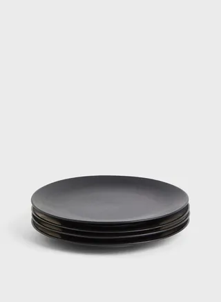 4-Pack Porcelain Mid Plates
