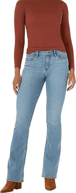 Lee Legendary Regular Fit Bootcut Jeans Mid-Rise (Snowstone) Women's Clothing