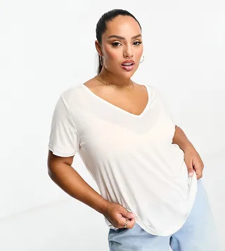 ASOS DESIGN Curve relaxed v neck t-shirt in white
