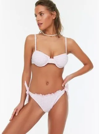 Powder Gingham Textured Frilly Bikini Bottom TBESS22BA0074