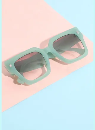 Full Rim Oversized Sunglass