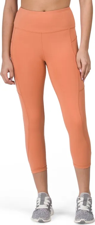 Emma Capris