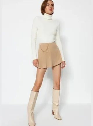 Mink Chain and Pleat Detailed Woven Shorts Skirt TWOAW23SR00041