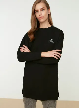 Round Neck Knitted Tunic Top
