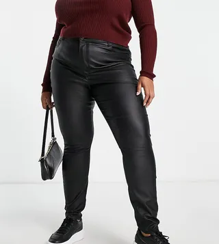 Vero Moda Curve coated skinny pants in black
