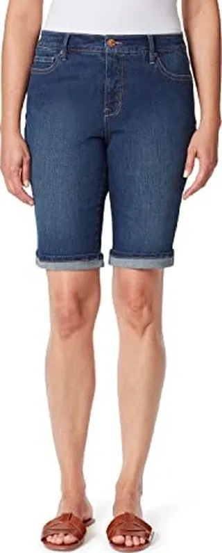 Gloria Vanderbilt Women's Mid Rise Feminine Cut Bermuda Short